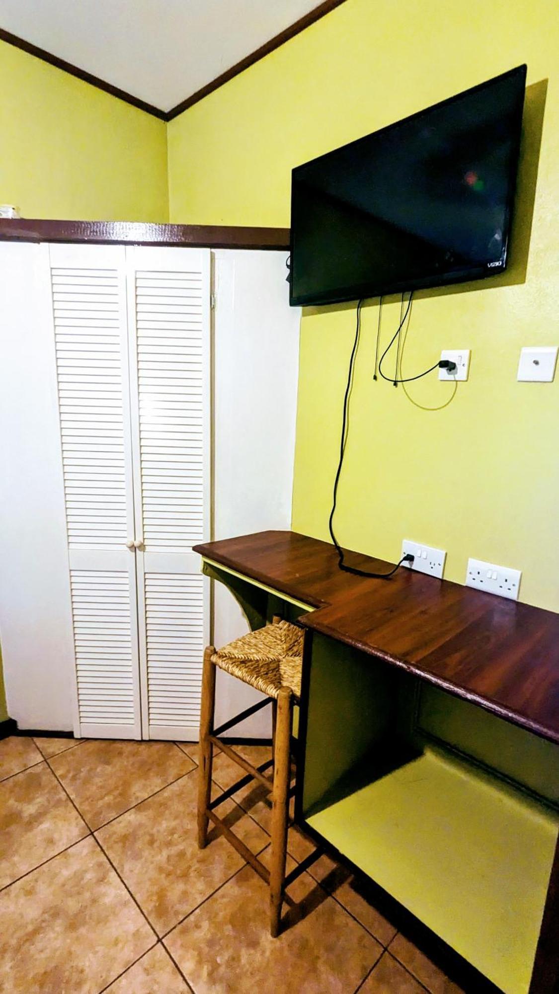 Sunset Lane Hotel Laborie Стая снимка